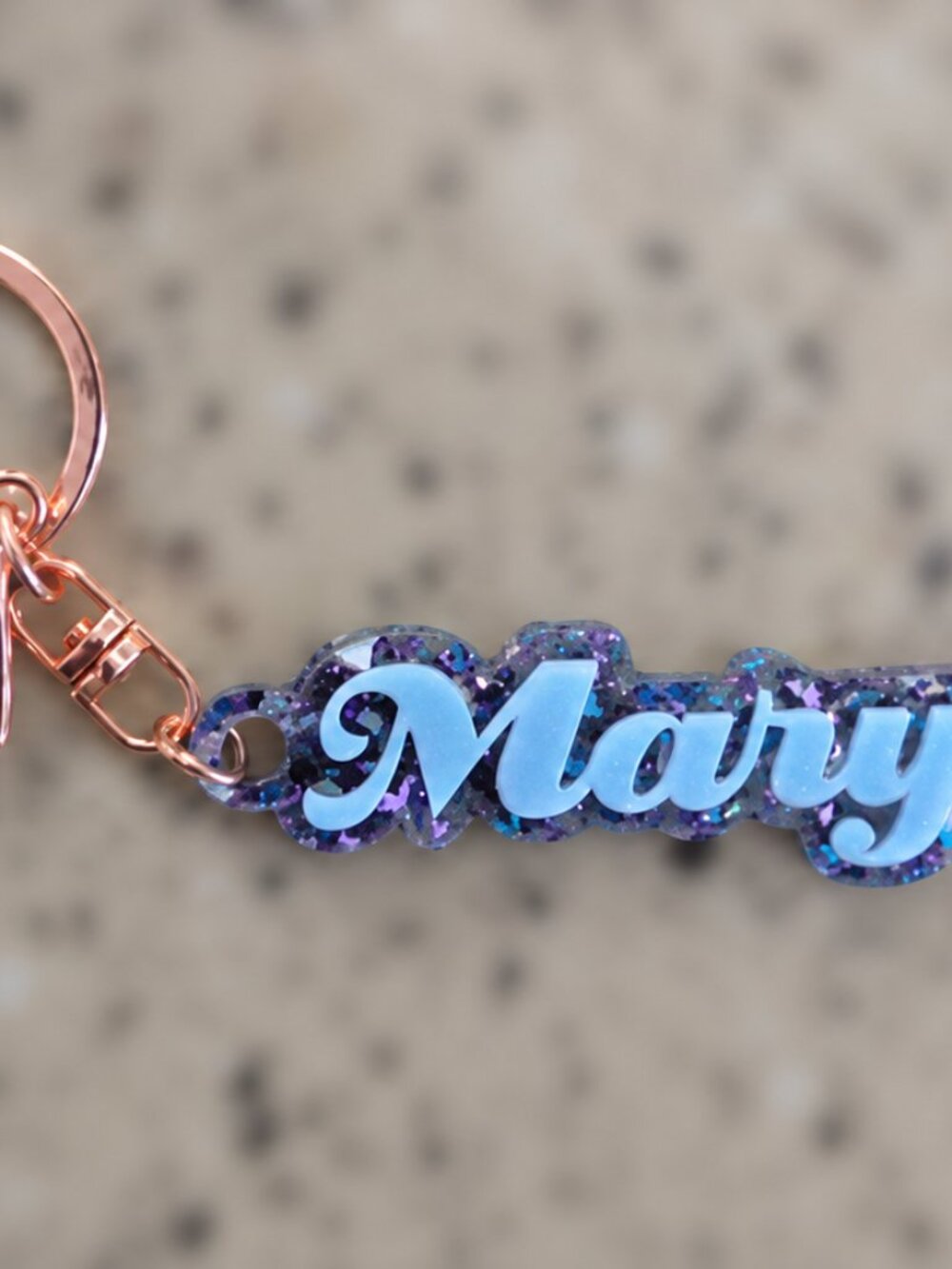 Personalized “Mary” Glitter Keychain – Rose Gold & Sparkling Blue